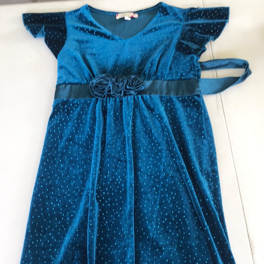 Little girl blue dress